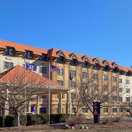 נורוויץ' Comfort Suites Near Casinos מראה חיצוני תמונה