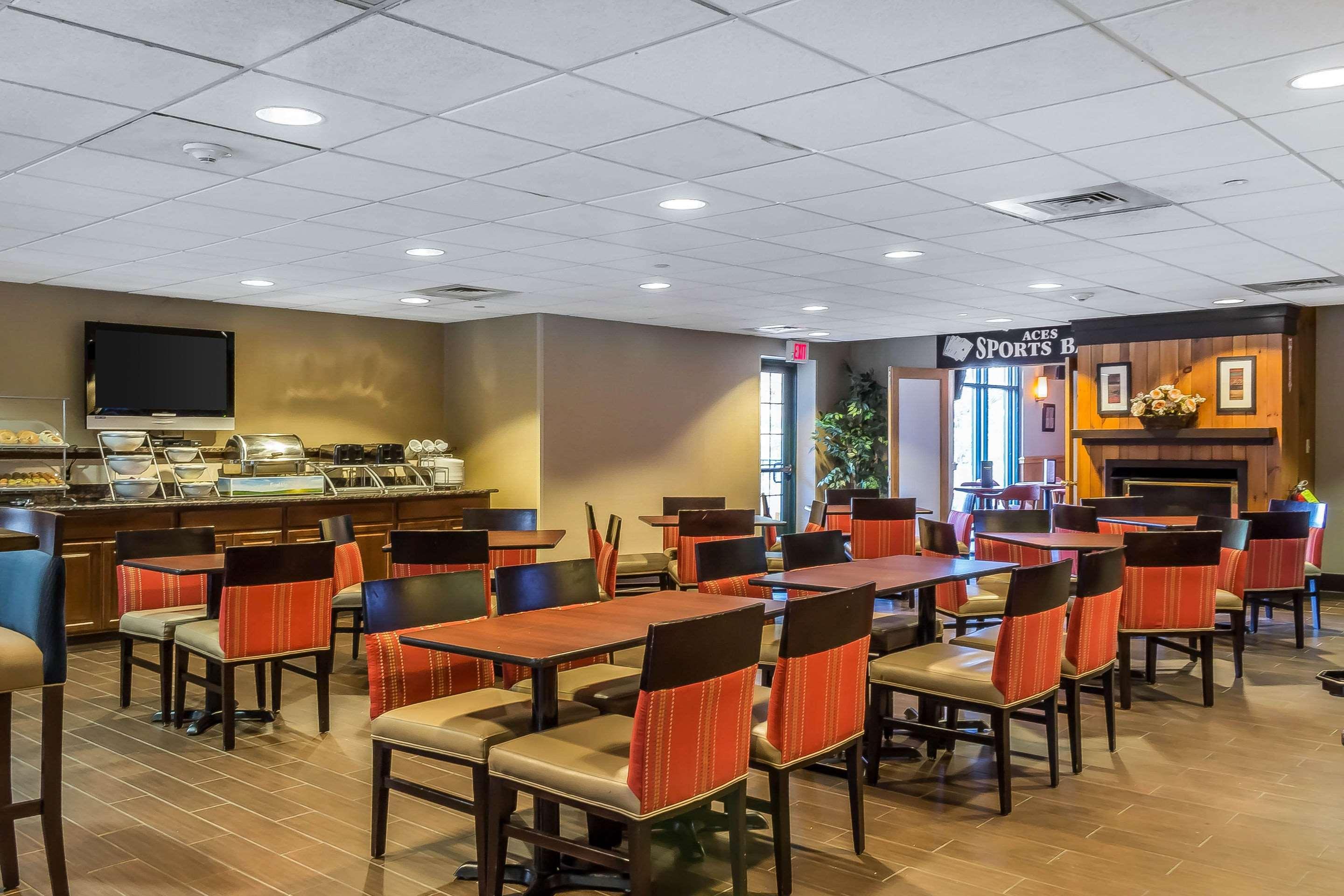 נורוויץ' Comfort Suites Near Casinos מראה חיצוני תמונה