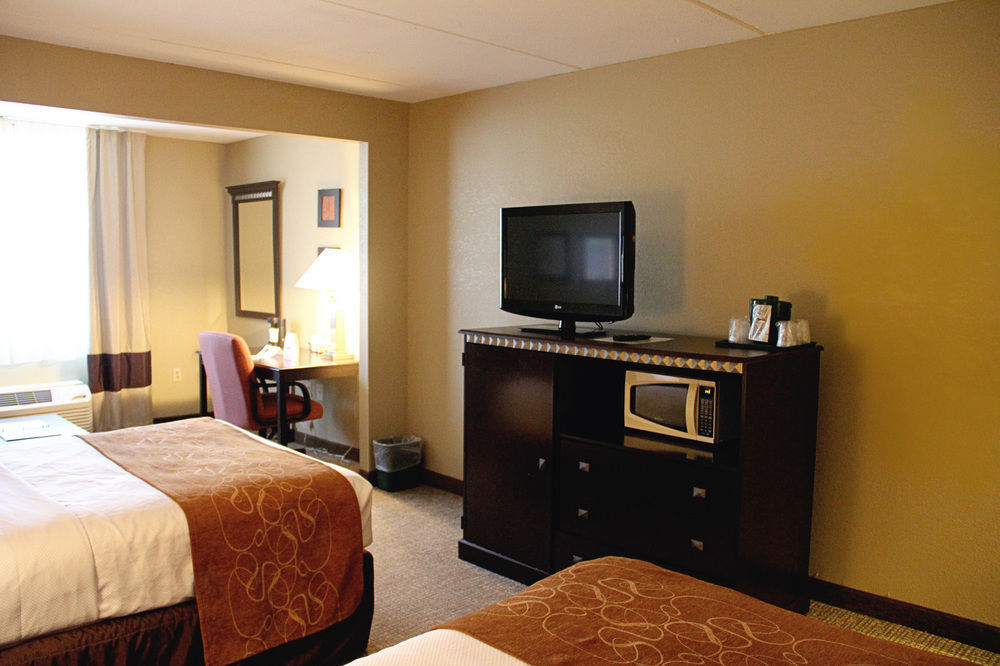 נורוויץ' Comfort Suites Near Casinos מראה חיצוני תמונה